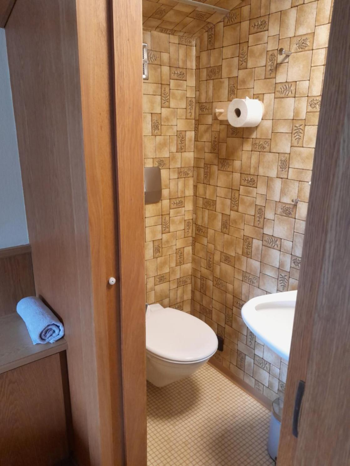 Pension Zu Hause Uttendorf Room photo