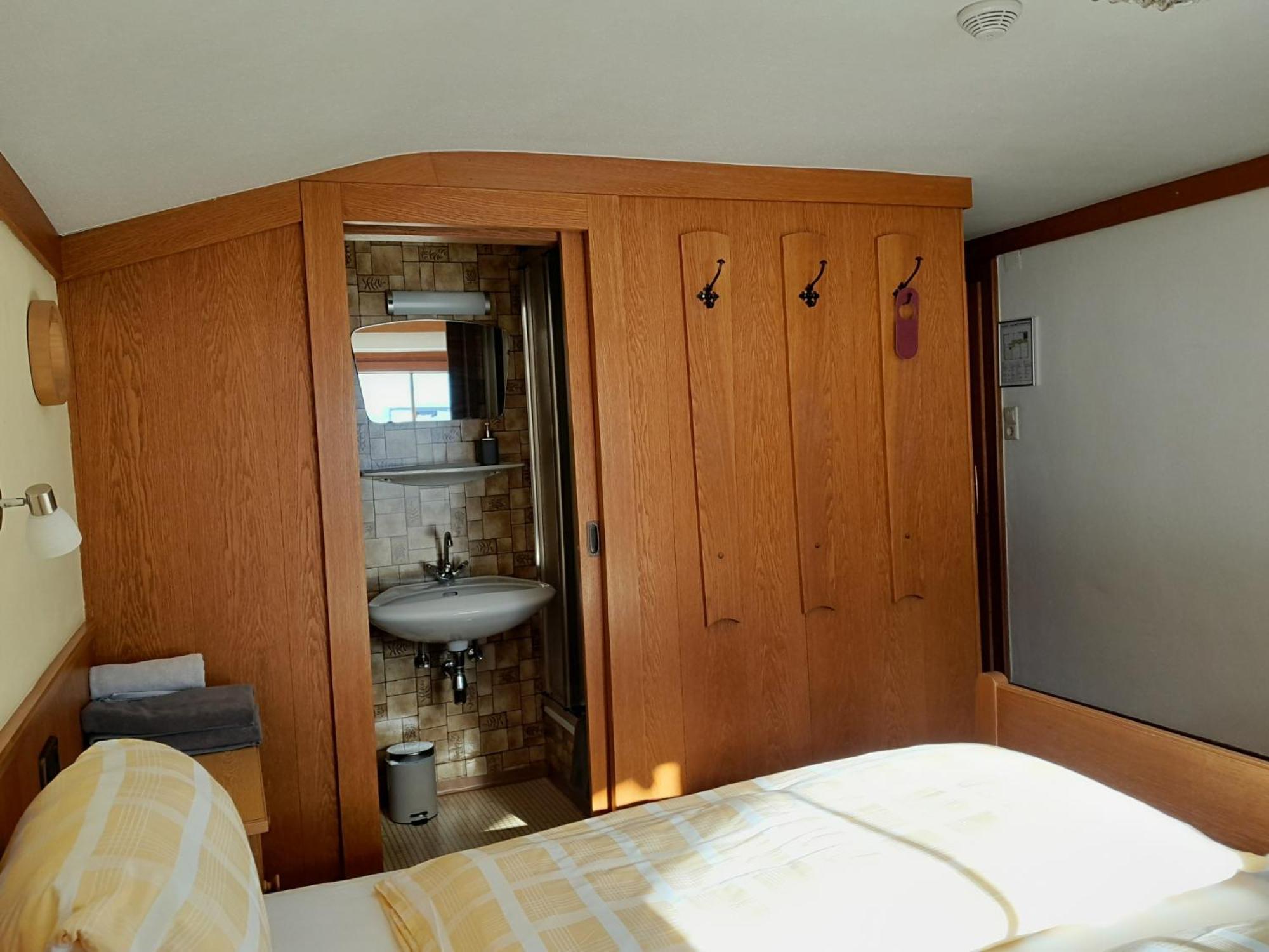 Pension Zu Hause Uttendorf Room photo